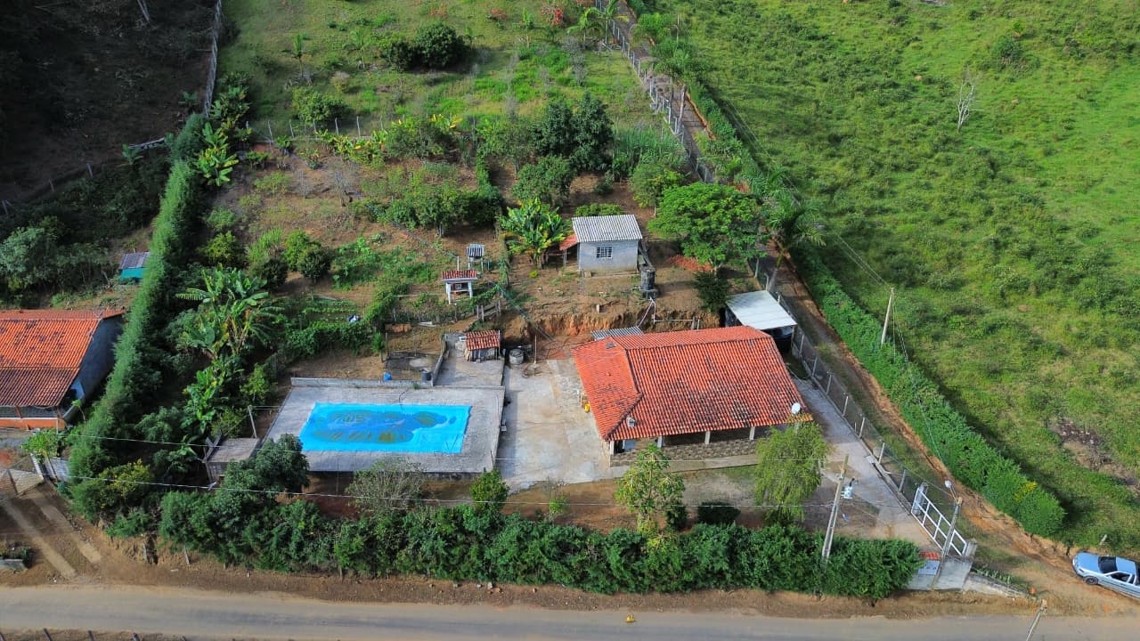 🌿 CHÁCARA À VENDA EM TOLEDO – MG 🌿📍 Bairro Fazenda 📐 2.275 m²