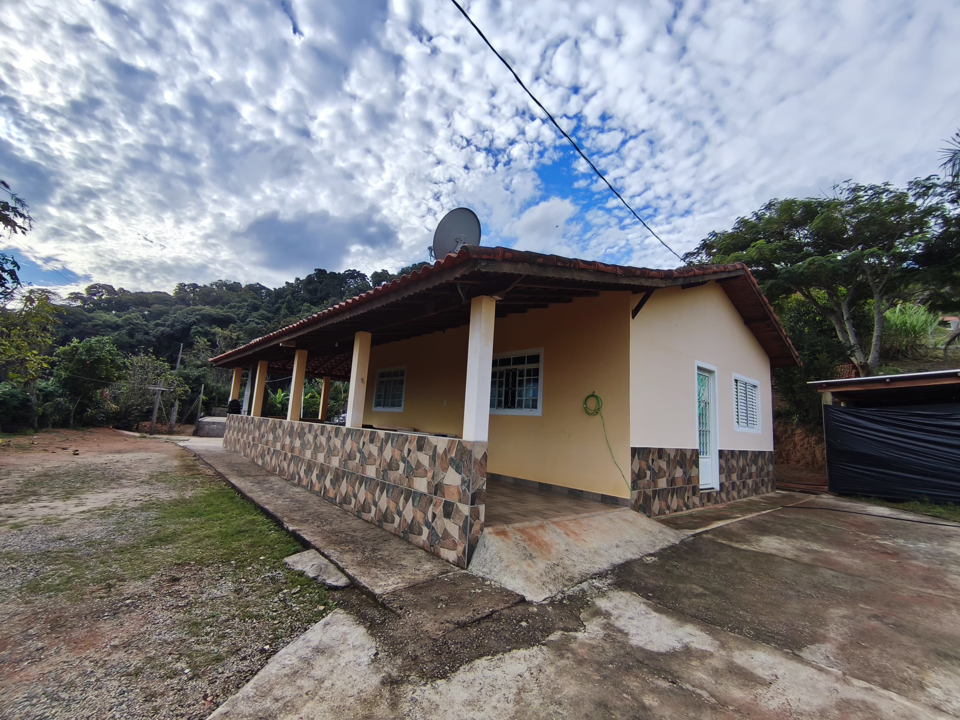 🌿 CHÁCARA À VENDA EM TOLEDO – MG 🌿📍 Bairro Fazenda 📐 2.275 m²