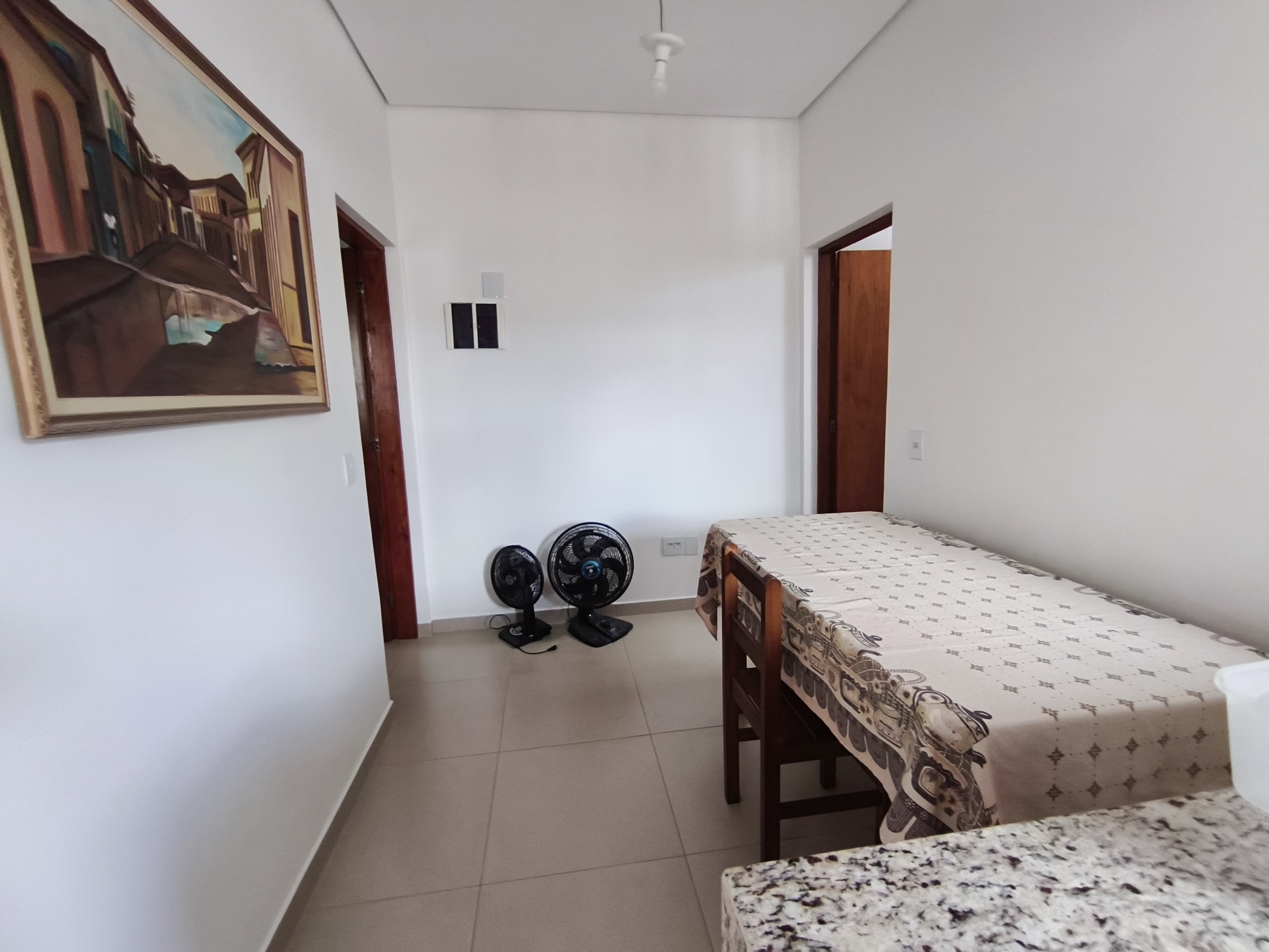 Oportunidade: Casa à Venda no Bairro dos Pereiras