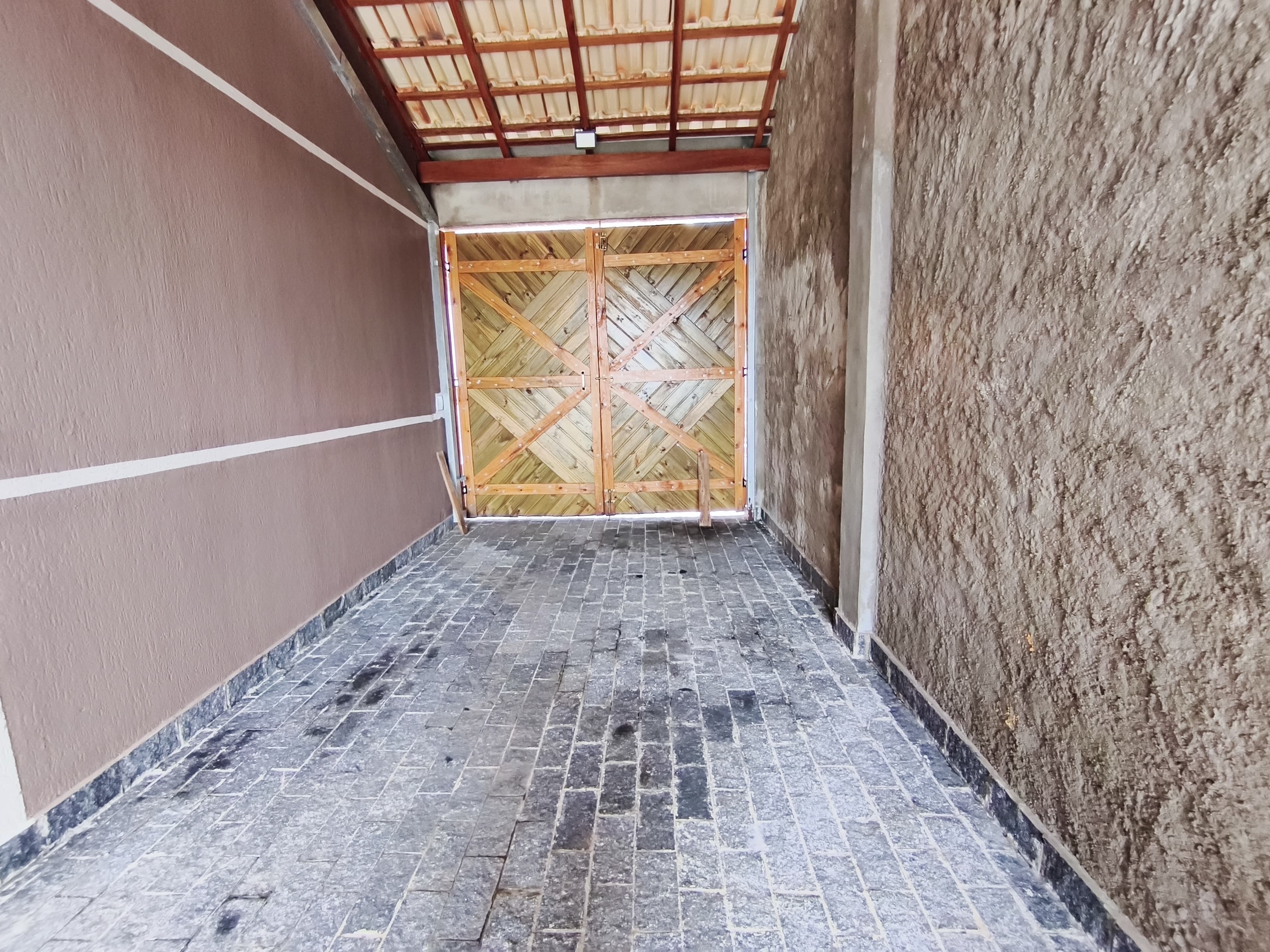 Oportunidade: Casa à Venda no Bairro dos Pereiras