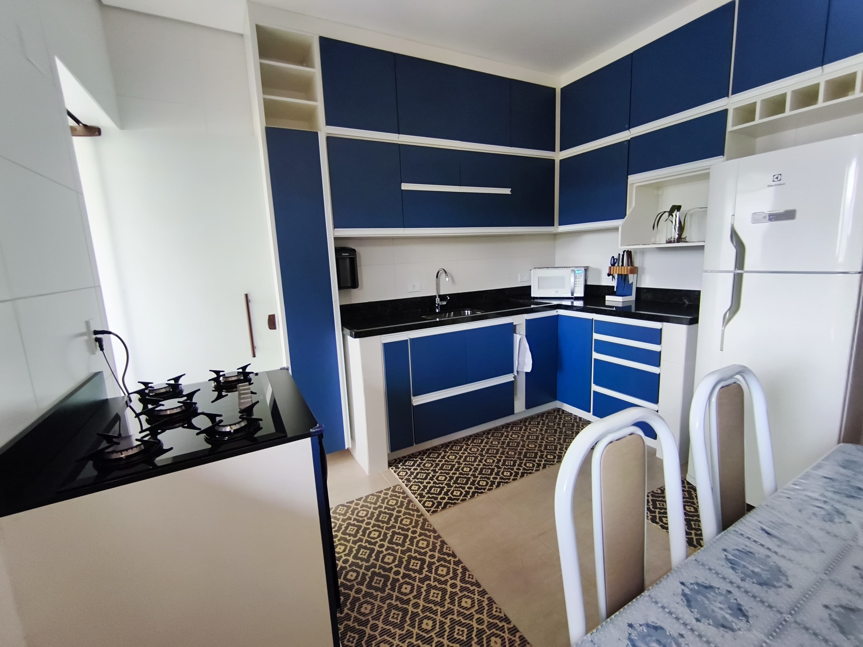 Oportunidade: Casa à Venda no Bairro dos Pereiras