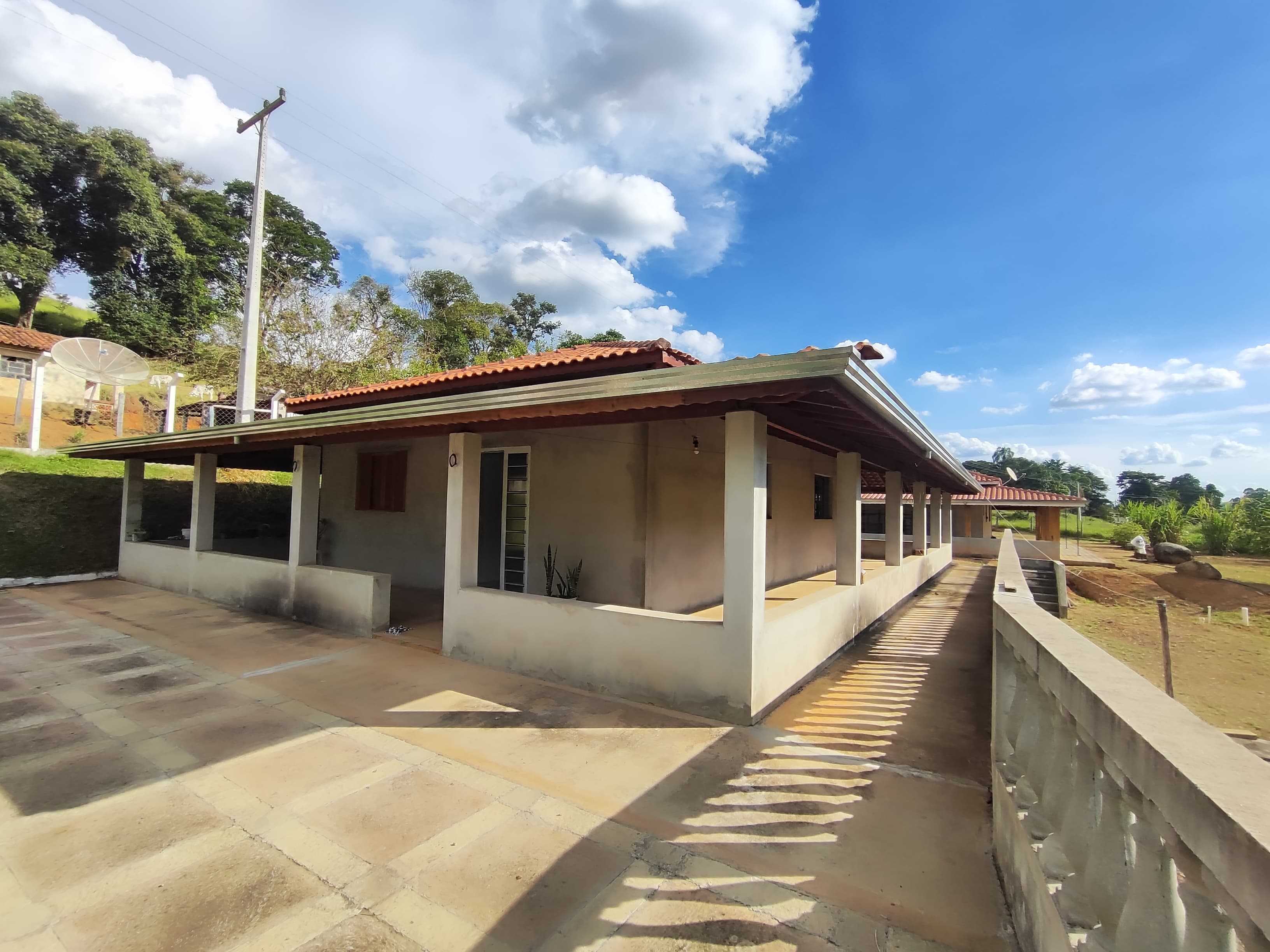 CHÁCARA À VENDA EM TOLEDO – MG