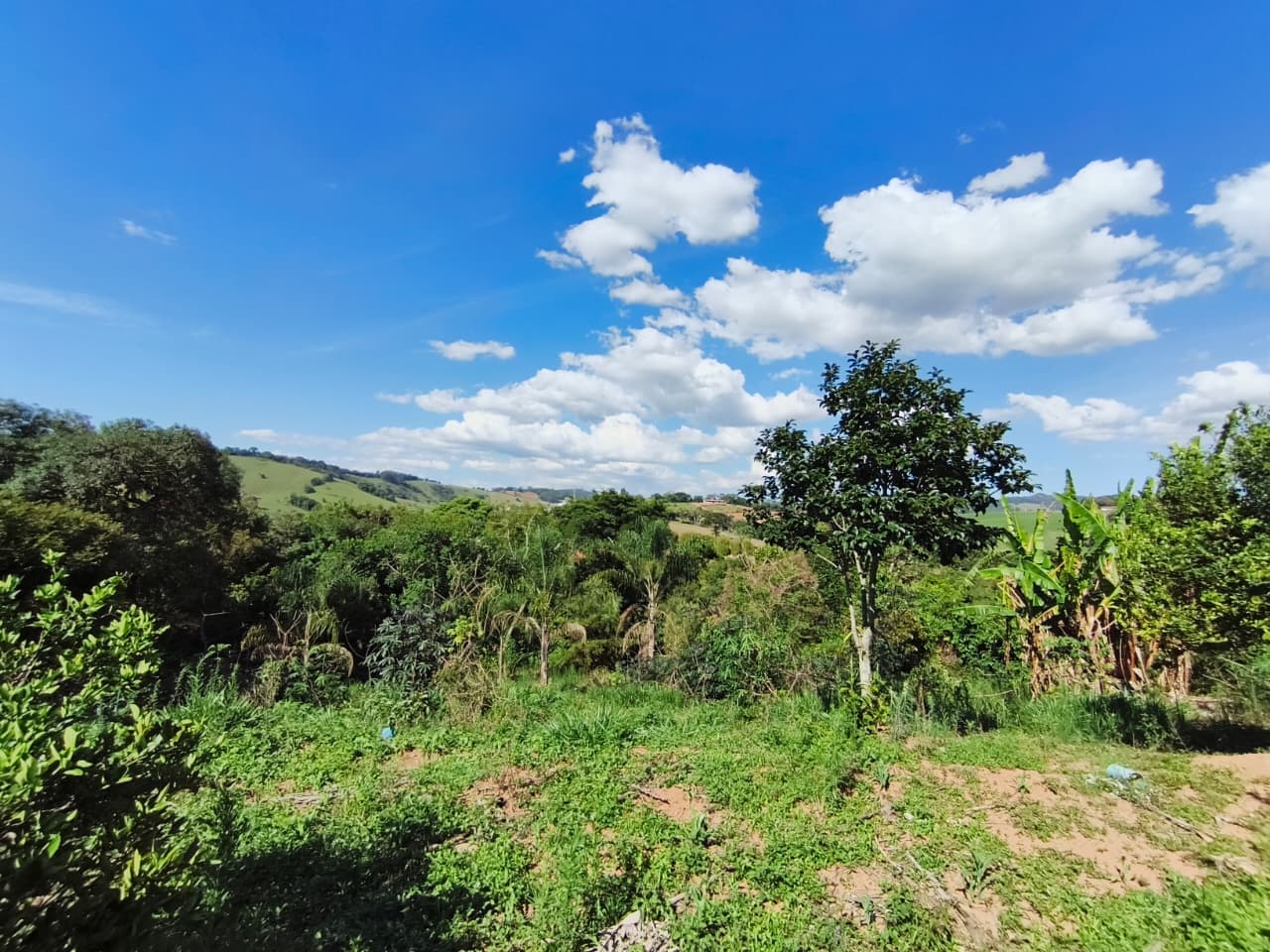 Chácara com escritura, com 11.000 m²