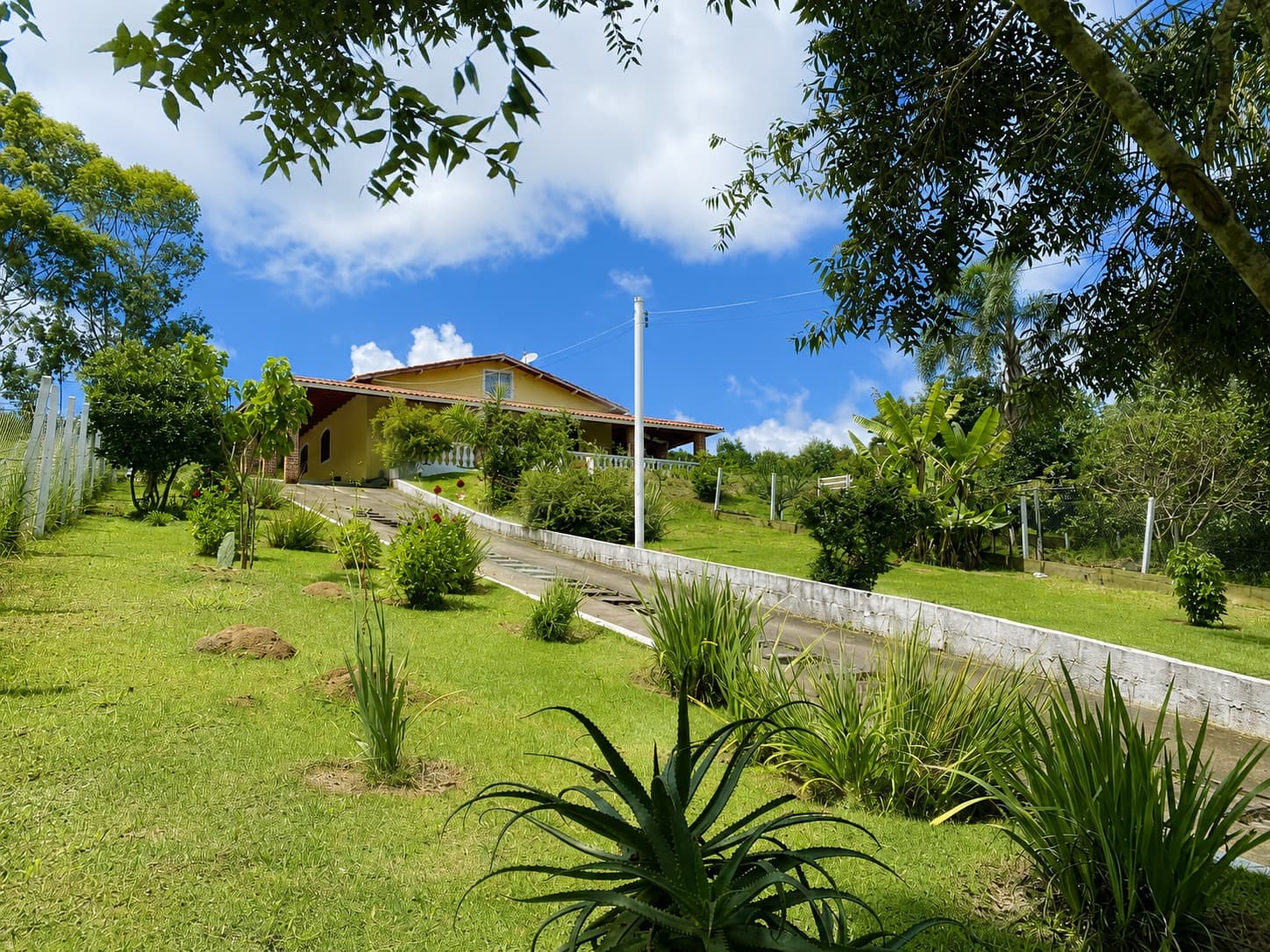 CHÁCARA À VENDA EM TOLEDO/MG 2000 mts