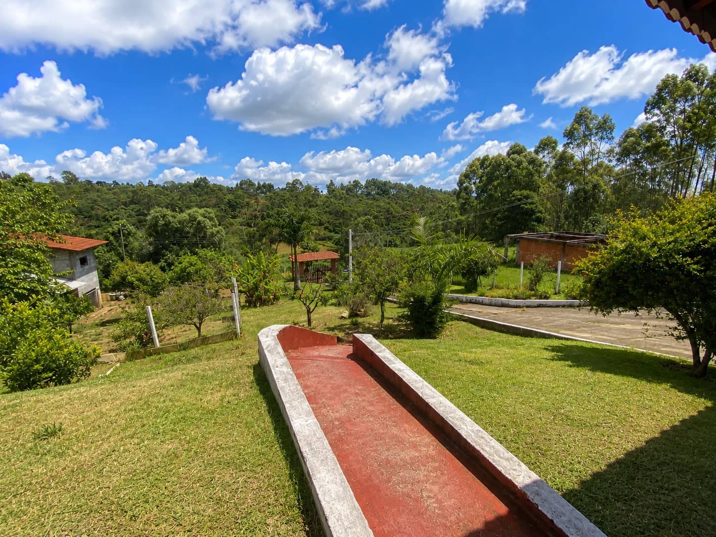 CHÁCARA À VENDA EM TOLEDO/MG 2000 mts
