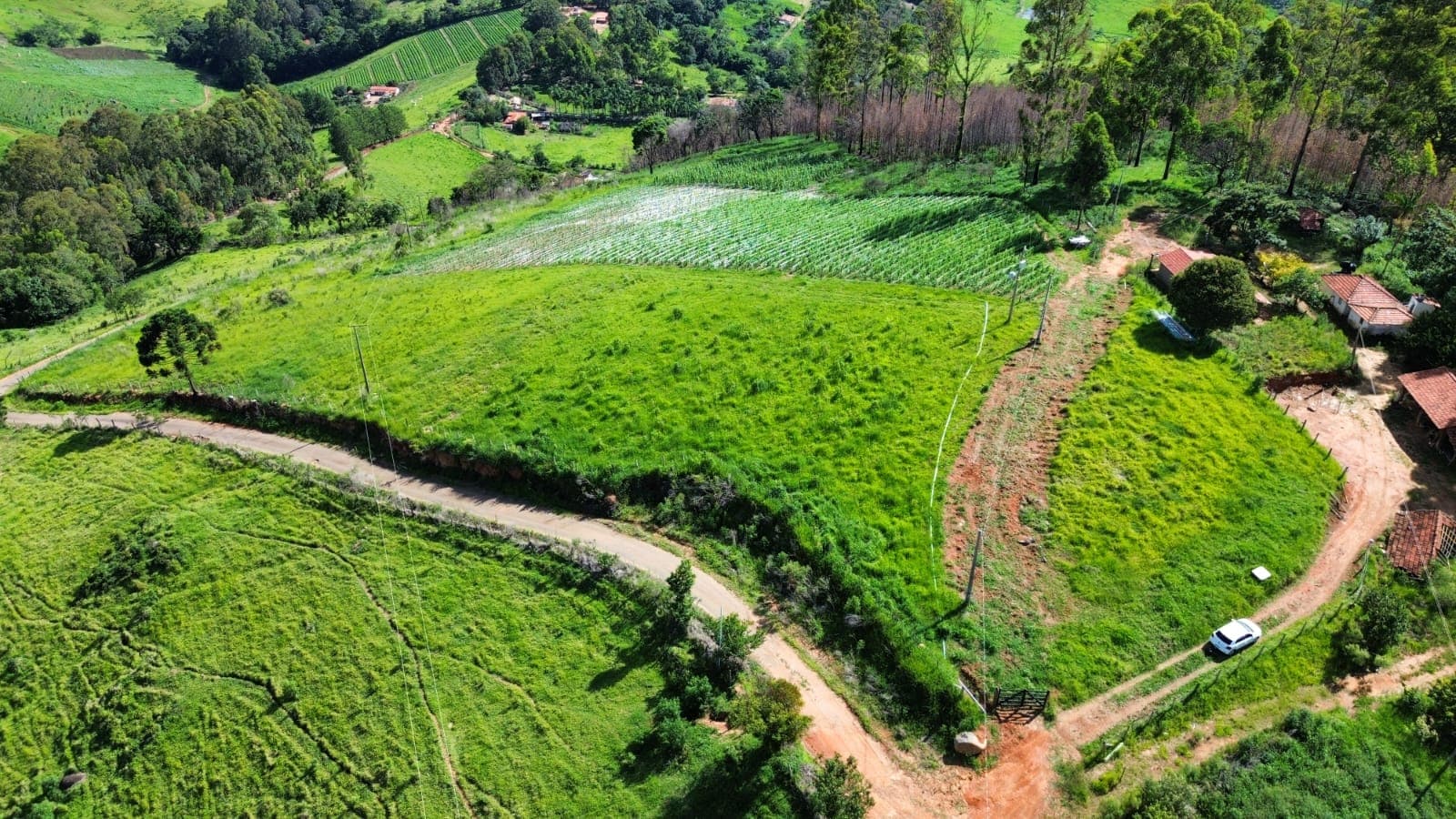🌄 OPORTUNIDADE IMPERDÍVEL – TERRENO À VENDA EM TOLEDO/MG