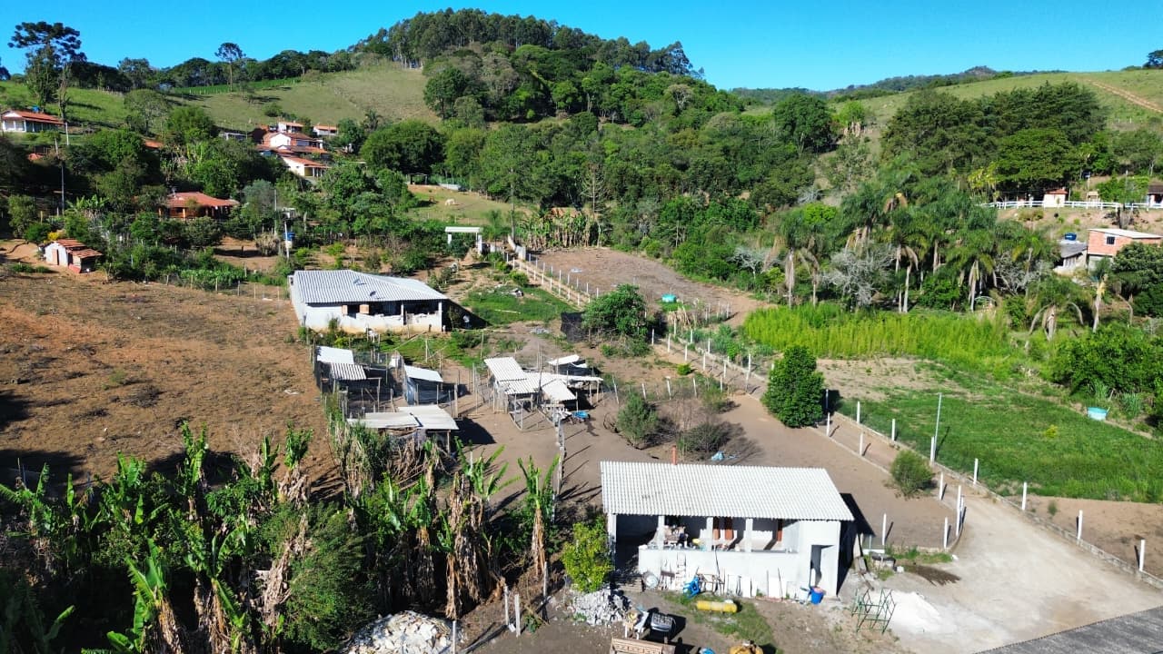 🌳 CHÁCARA À VENDA – OPORTUNIDADE! 🌳