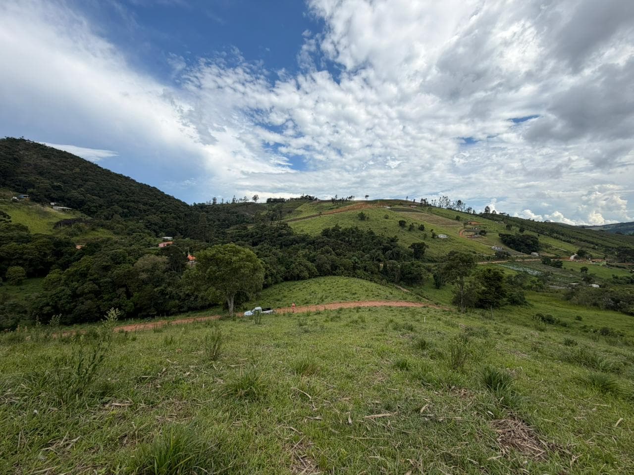 🏞️ TERRENO À VENDA – TOLEDO / MG
