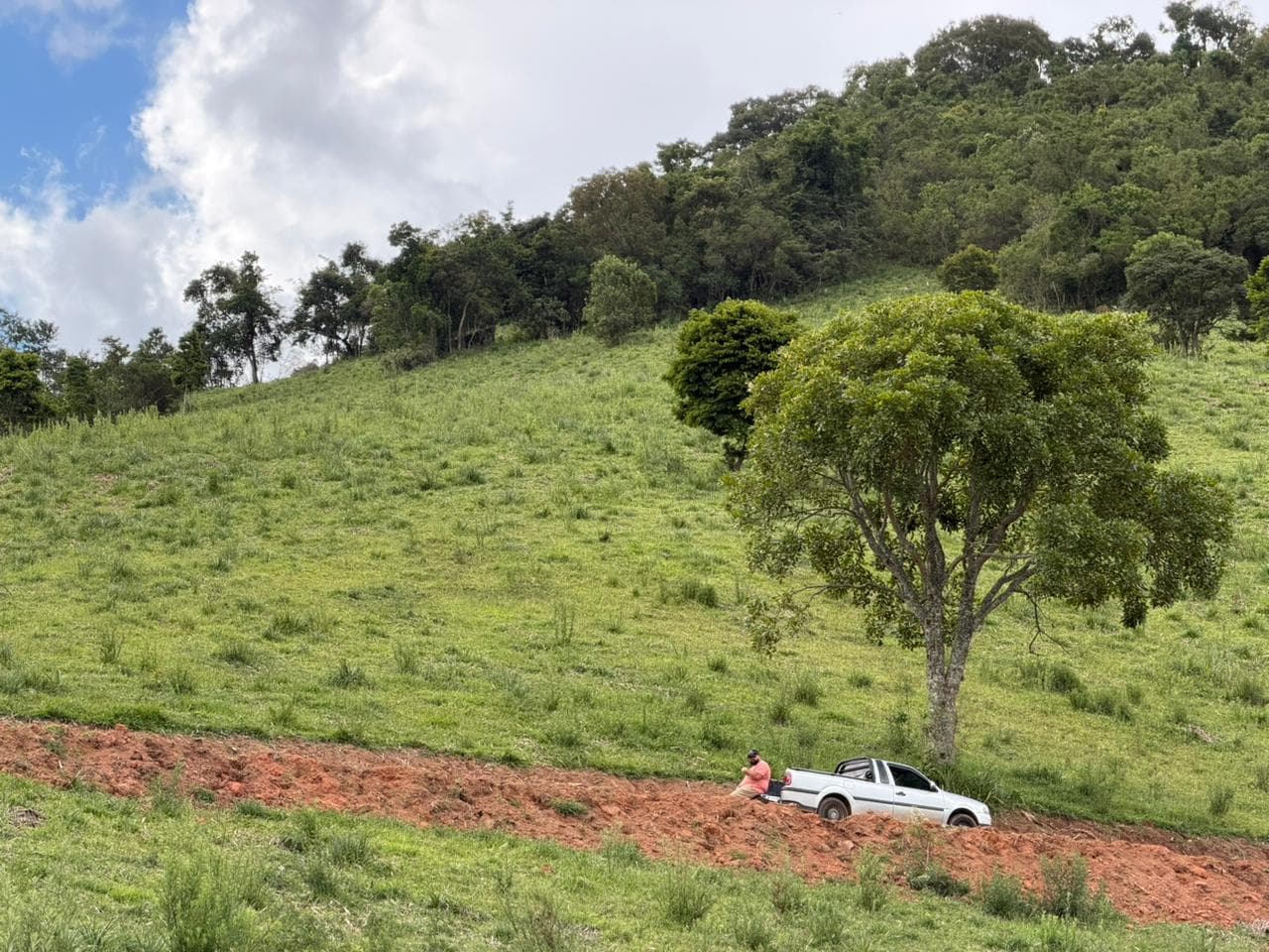 🏞️ TERRENO À VENDA – TOLEDO / MG