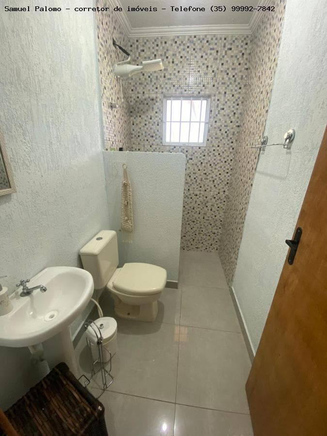 🌿 CHÁCARA À VENDA – TOLEDO/MG | VISTA INCRÍVEL E ÁGUA EM ABUNDÂNCIA 💧🌿 Área total: 1.025 m²