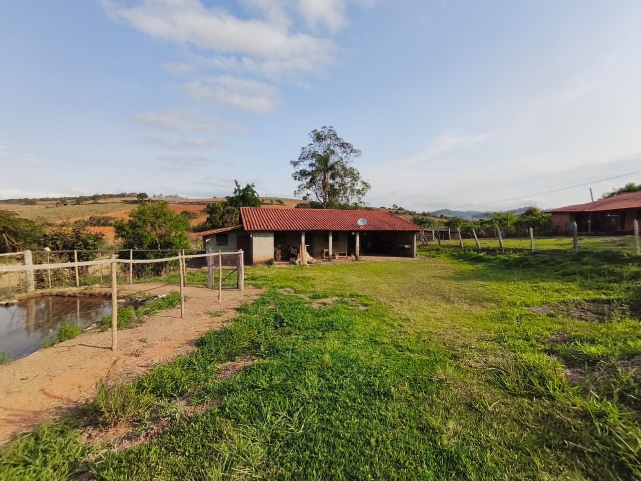 🏡 Chácara à venda – Toledo/MG