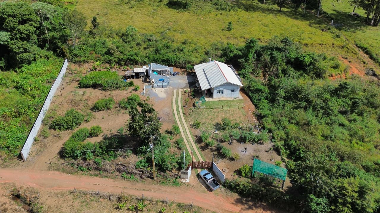 🌿🏡 CHÁCARA À VENDA NO BAIRRO PINHAL GRANDE – Toledo 🌄2.300 m²
