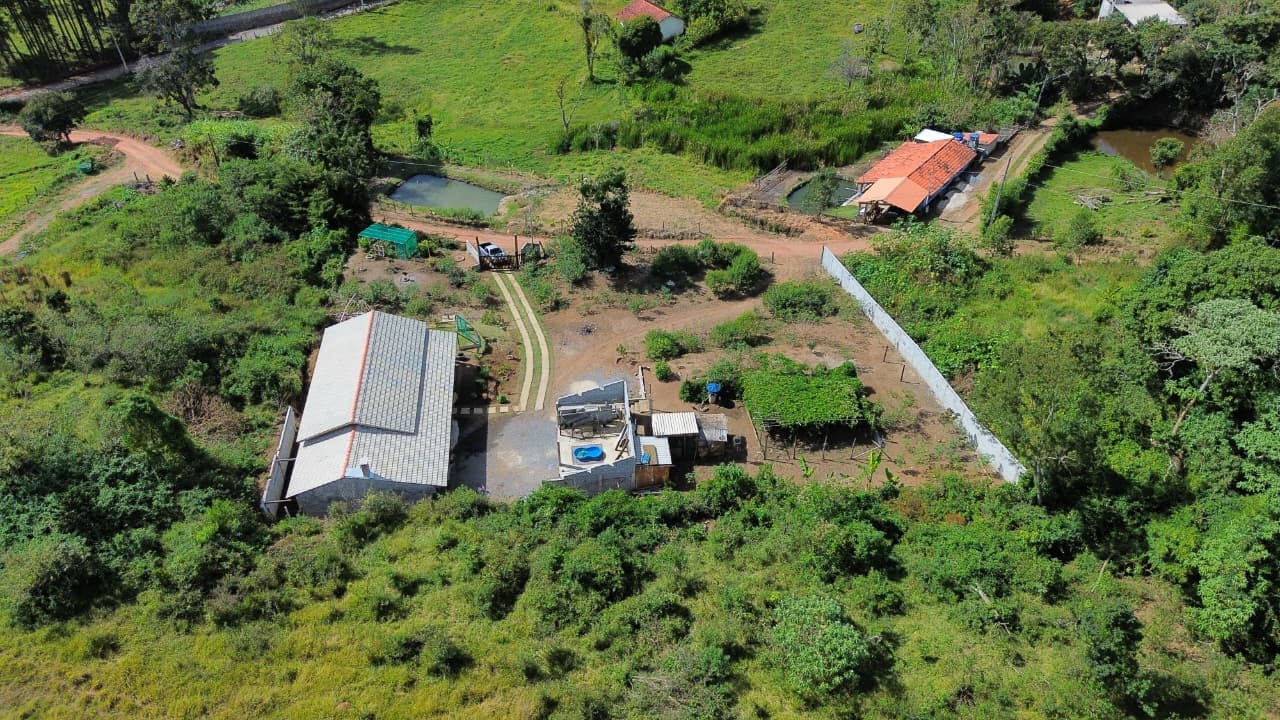 🌿🏡 CHÁCARA À VENDA NO BAIRRO PINHAL GRANDE – Toledo 🌄2.300 m²